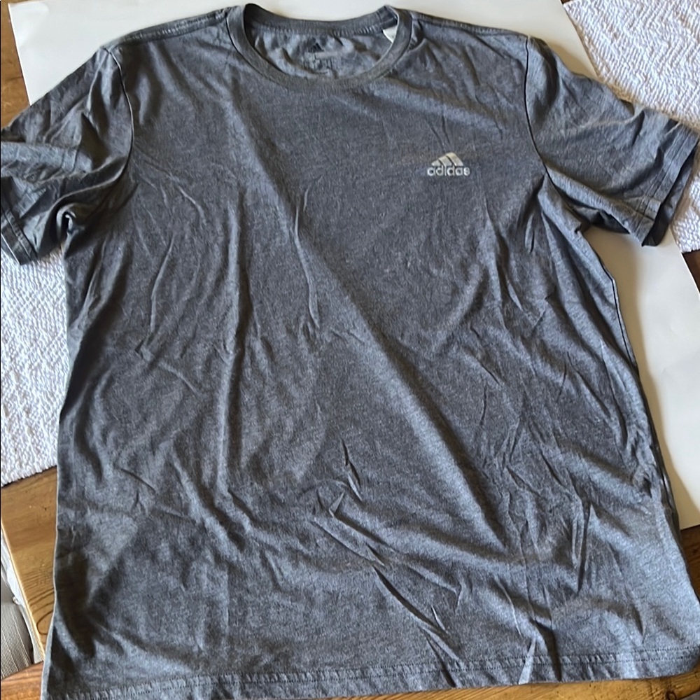 Adidas Gray Short Sleeve Tee Classic Crew Neck